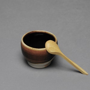 Clay Salt Cellar Bowl Black with Wood Spoon X 12 image 4