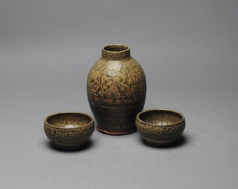 Sake Whiskey  Set  with Two Cups Green Ash W 67