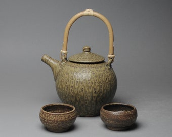 Clay Teapot Set with Cane Handle V 61