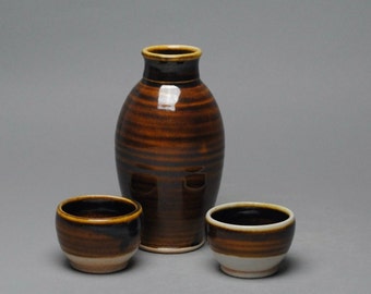 Sake Whiskey  Set  with Two Cups V 76