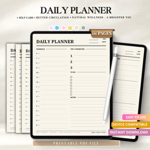 Puede incluir: Una plantilla de planificador diario digital mostrada en la pantalla de una tableta con un lápiz óptico. El diseño incluye secciones para un horario de 6 AM a 9 PM, 3 prioridades, una lista de tareas con casillas y notas. Texto: DAILY PLANNER.