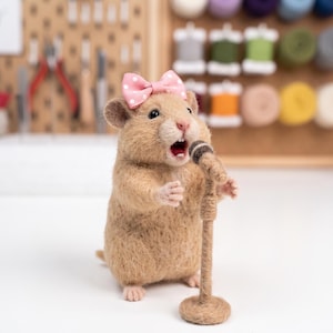 Cute Hamster Needle Felting Kit for Beginners | Wool Roving+Step Guide, DIY Project, Cozy Hobby, Gift for Her, Birthday Present