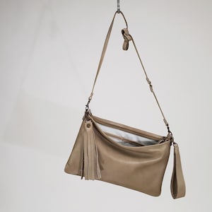 Minimalist leather purse - Small leather crossbody bag for women - Zippered pouch bag - Clutch and wristlet - Soft genuine leather purse