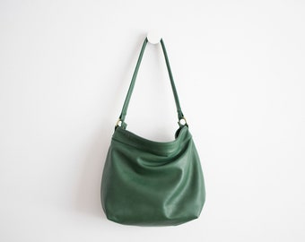 Zachte en slouchy leren tas voor dames - Hobo tas met crossbody riem en veel zakken - Groene leren tas - Groene schoudertas - Cadeau