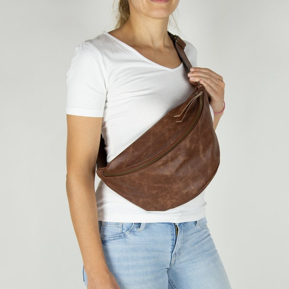Brown leather sling bag - Unisex fanny pack - Crossbody chest bag - Leather bum bag unisex - Medium sling bag - Gift for him and her