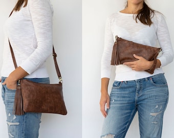 Small leather cross body bags for women in distressed leather - Brown leather clutch with long strap - CLATSI bag