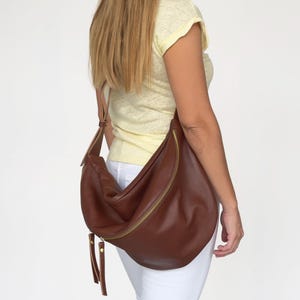 Large brown women&#39;s slouchy bag - Oversized leather fanny pack - Brown sling bag - Bum Bag - Chest bag - Crossbody slouchy bag large - Gift
