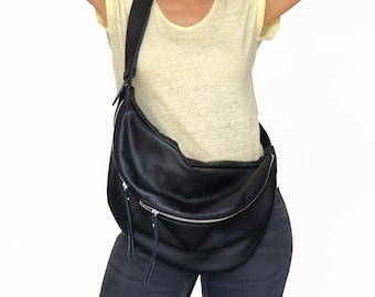Women&#39;s Black Leather Sling Bag , Large crossbody Fanny Pack , Slouchy Bum Bag - Oversized leather bag -Black slouchy handbags -Gift for her