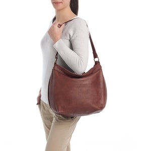 Brown leather hobo bag - Brown soft leather bag - Slouchy hobo purse - Women&#39;s laptop bag leather - Crossbody shoulder bag - Large hobo bag