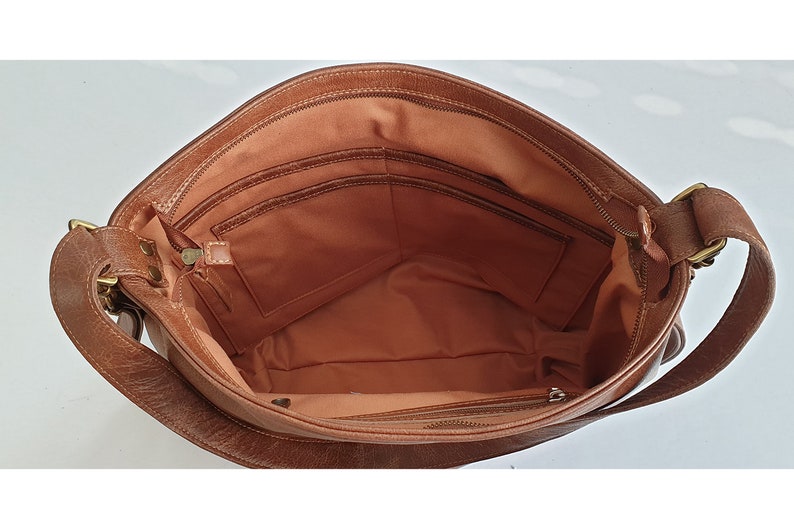 Sac à bandoulière en cuir marron Sac hobo Slouchy Sac hobo en cuir convertible Grand sac à main souple pour femmes image 10