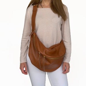 Sac à bandoulière oversize en cuir - Grand sac banane en cuir pour femme - Sac banane XL - Sac à bandoulière souple - Sac banane souple - Sac à main bandoulière - Cadeau