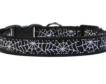 The Spiderweb Halloween Breakaway Cat Collar