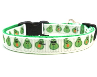 The Avocato Avocado Breakaway Cat Collar