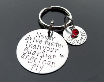 Idea de regalo para conductores noveles: llavero "Nunca conduzcas más rápido de lo que tu ángel de la guarda puede volar", regalo personalizado para adolescentes.