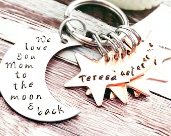 Personalized Keychain For Mom We Love You to the Moon and Back Personalized Gift For Mom