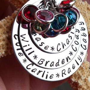 Personalized Mothers Jewelry with Children's Names Custom Mother's Necklace image 4