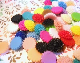 Flower Cabochons Mum Cabochons Chrysanthemum Resin Flowers Flat Backs Assorted Cabochons 15mm Flowers 10 pieces SAMPLE