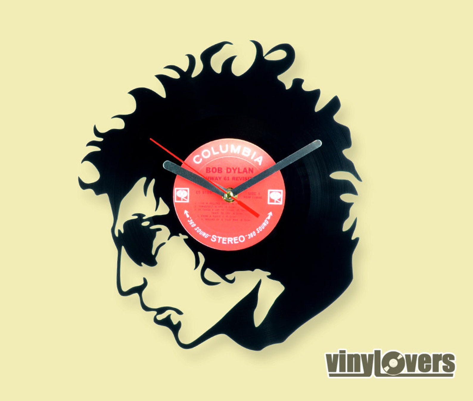 Часы боб марли. Bob clock. Макет часов на лазерном станке. Детские наручные часы с губкой бобом. Bob clock.