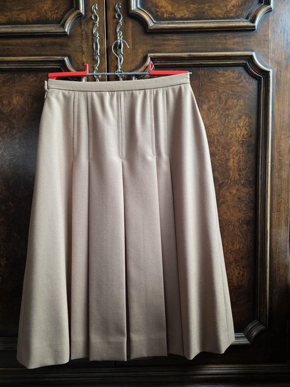 Aquascutum, Vintage Aquascutum lady's skirt