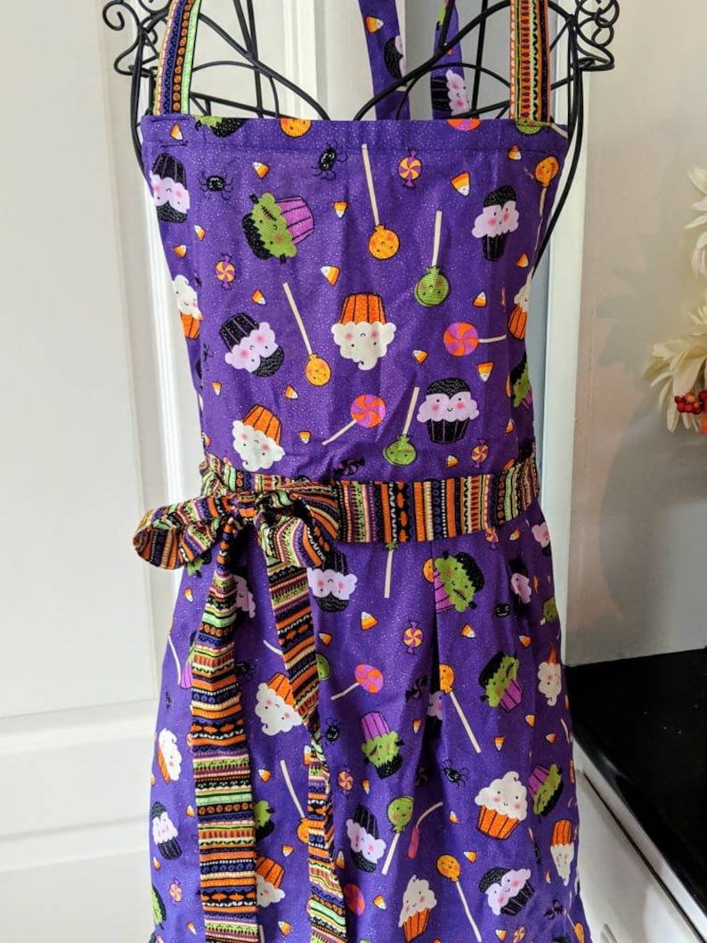 Halloween Modern Retro Apron Gift Apron Holiday Gift Shower Gift Kitchen Apron Custom Apron Handmade
