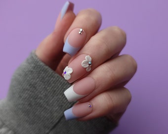 Daydreamer 3D Flower Crystal Spring French Tip Nails | Glue/Press on Gel Nails