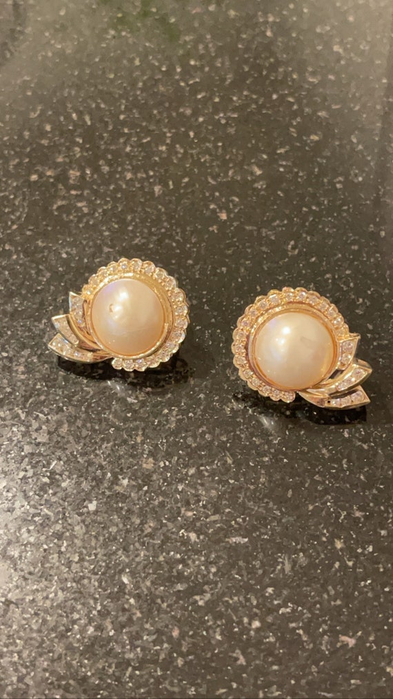 Mabé Pearl Earrings - image 4