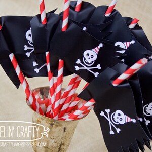 Pirate Party Straw Flags Printable image 1