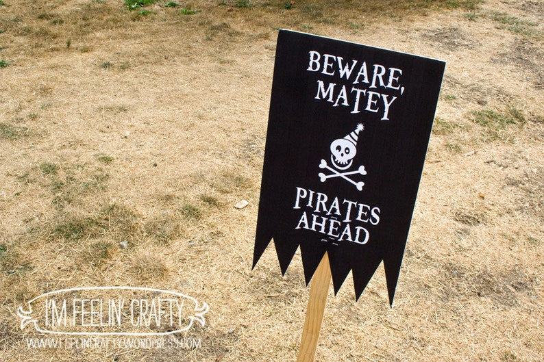 Pirate Party Welcome Sign Printable image 1