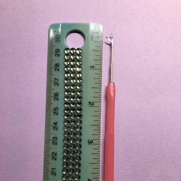 Latch Hook,Pulling Needle, I-Tip Micro Hair Extension Latch, hair tinsel tool, black or pink handle