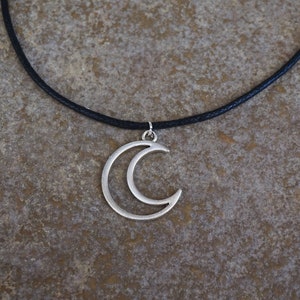 Crescent Moon Choker, Moon Jewelry Moon Necklace, Black Choker with Moon Pendant, Moon Charm, Bohemian Choker
