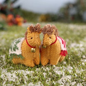 Christmas Ponies Knitting Pattern PDF image 3