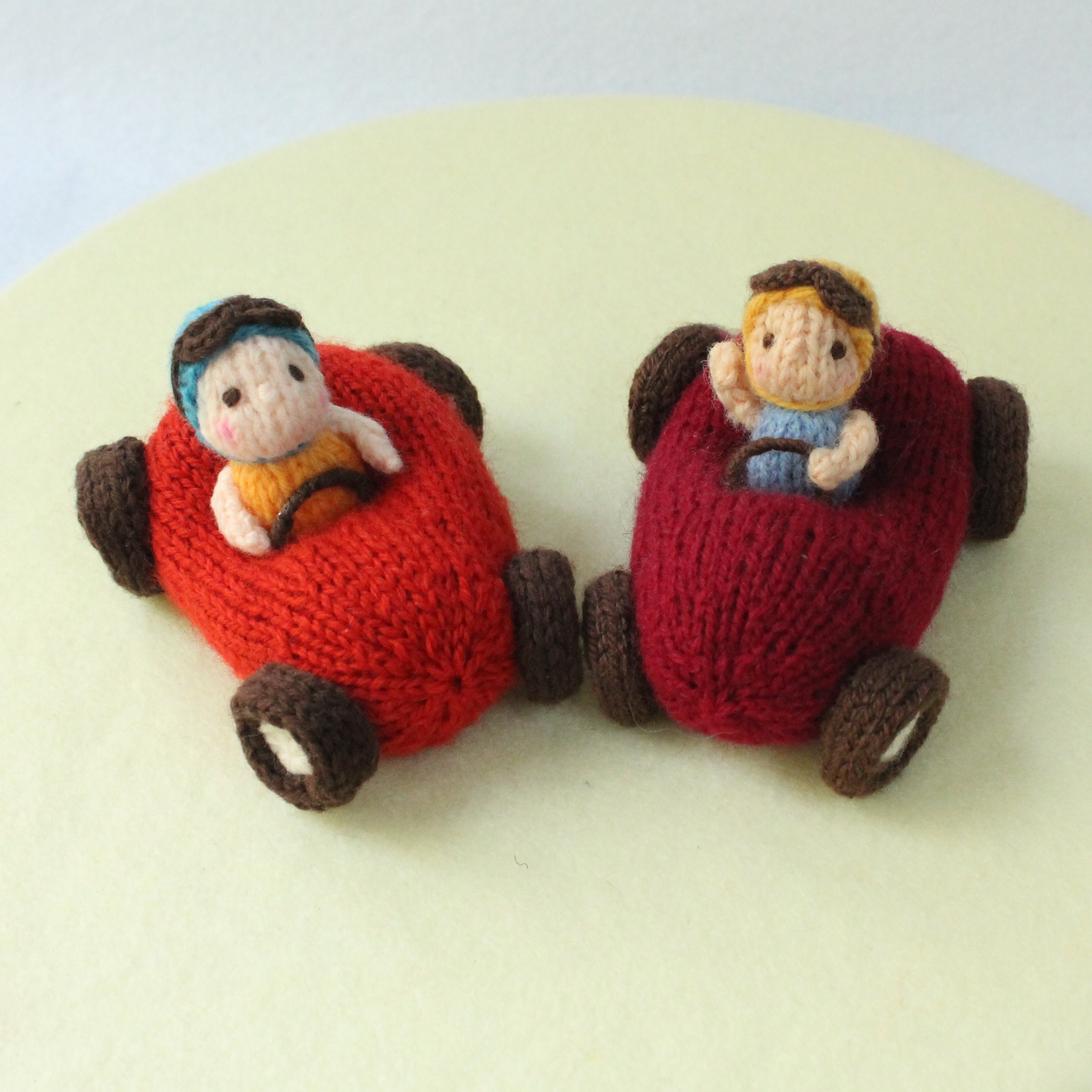 Little Racer Knitted Driver and Racing Car Knitting Pattern PDF - Etsy