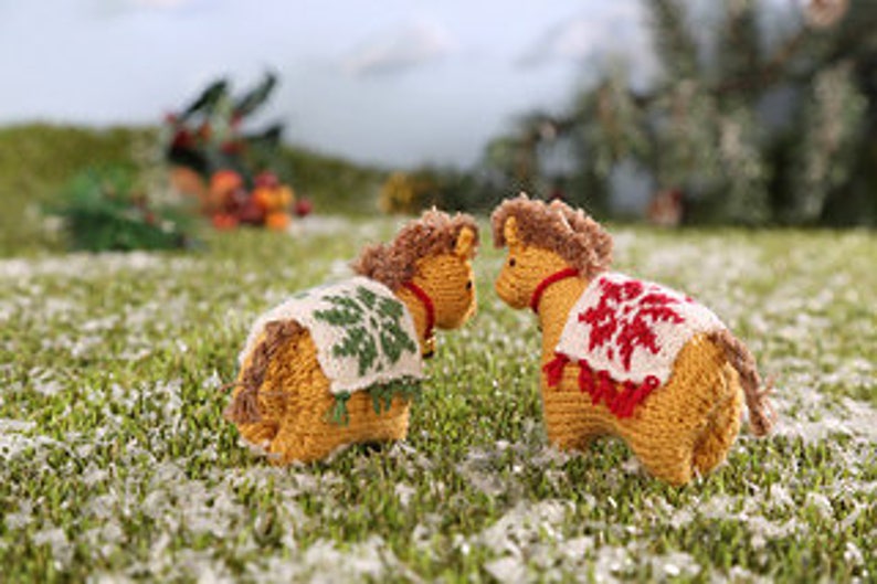 Christmas Ponies Knitting Pattern PDF image 2