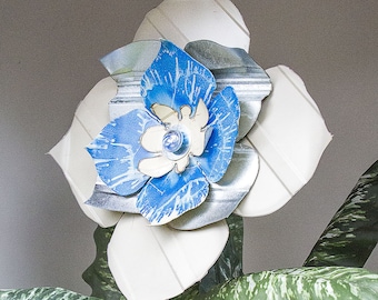 Huge 19-inch Galvanized Metal Flower. Use as Wall Hanging or Yard Art Garden Stake. Blue White. Great gift. Industrial Farmhouse Chic 17-166
