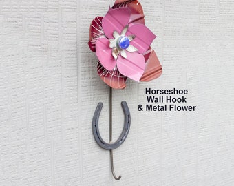 Horseshoe Wall Hook with Metal Flower. Country Farmhouse Western Ranch Decor. Hang horse tack, keys, hat, towel, tools etc. 17-144H