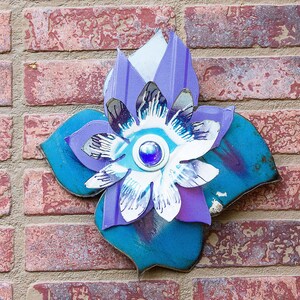 Metal Flower. Use as Wall Hanging or Garden Yard Art. Blue Purple White. Perfect Farmhouse Country Cottage decor. Great gift idea. 17-266 image 6