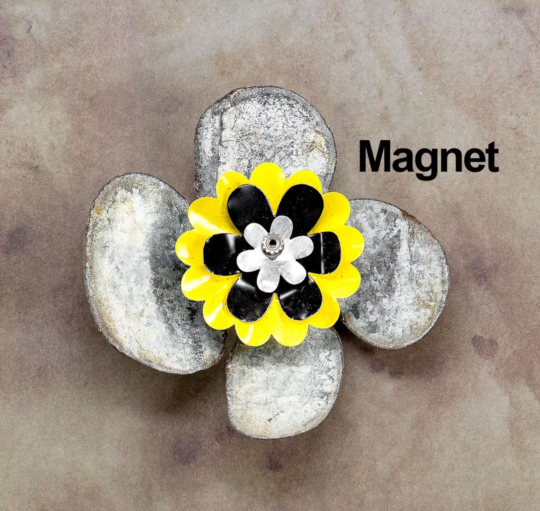 Metal Flower Attach to Anything Steel Such As Refrigerator