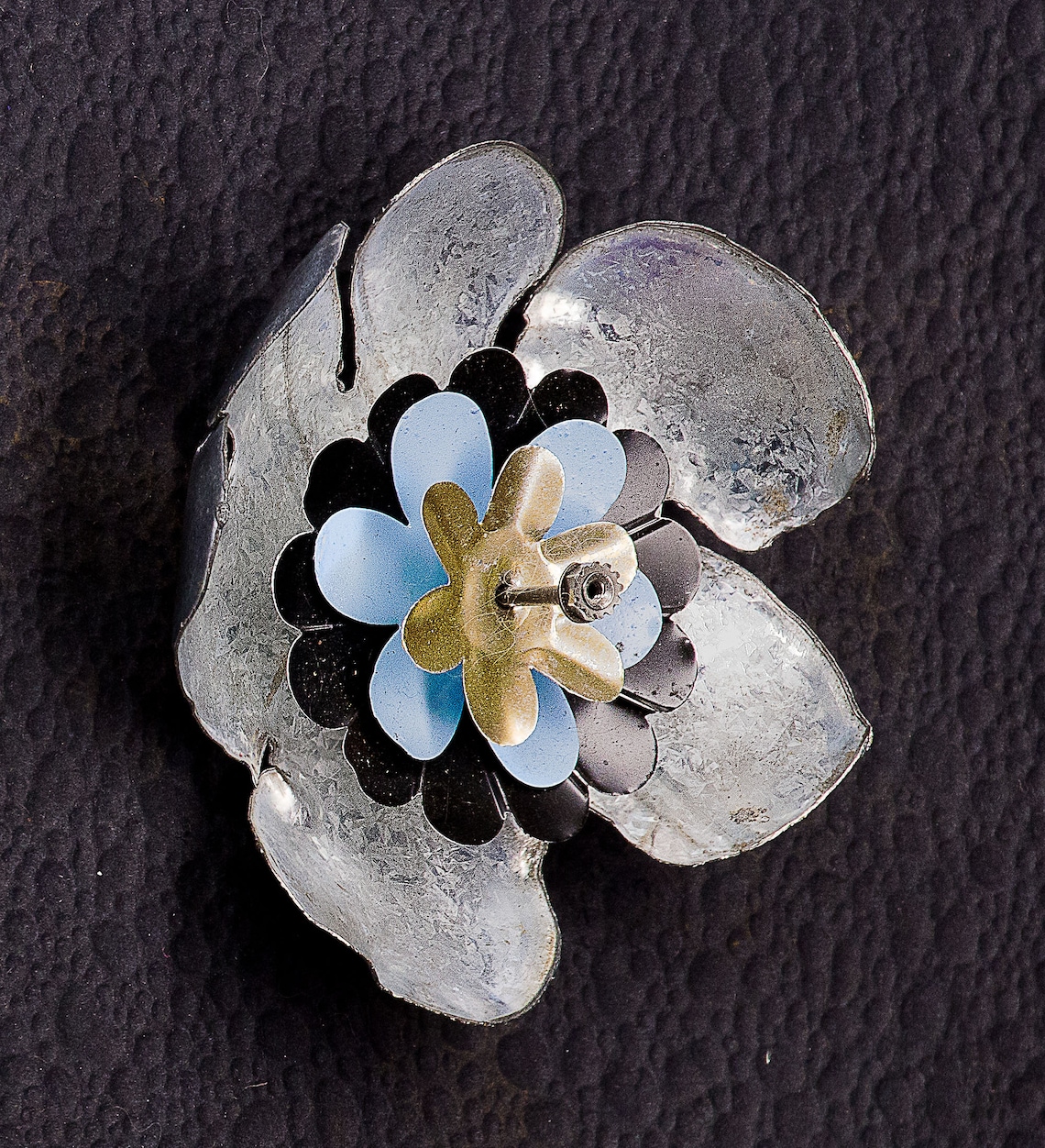 Imán de flor de metal. Adjuntar a cualquier cosa hecha de | Etsy