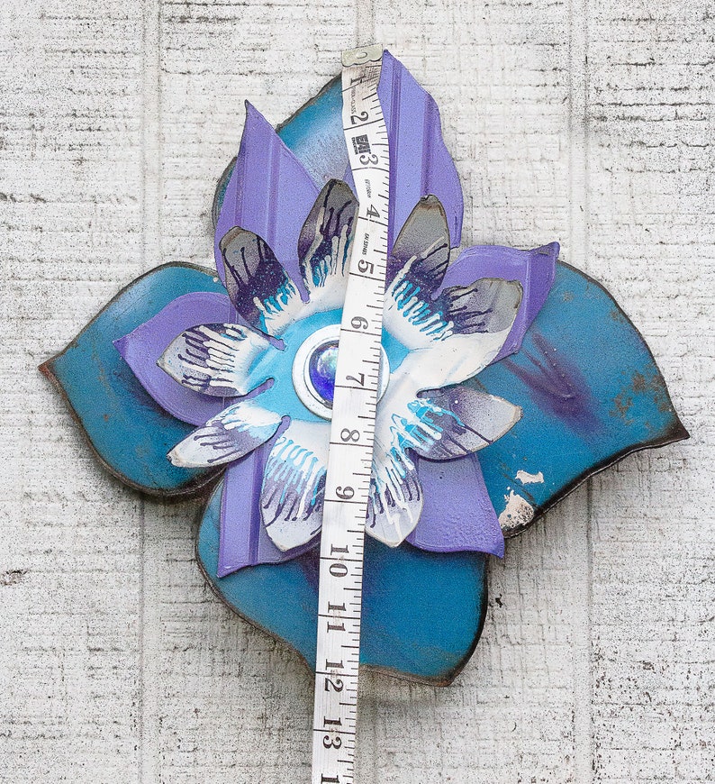 Metal Flower. Use as Wall Hanging or Garden Yard Art. Blue Purple White. Perfect Farmhouse Country Cottage decor. Great gift idea. 17-266 image 2