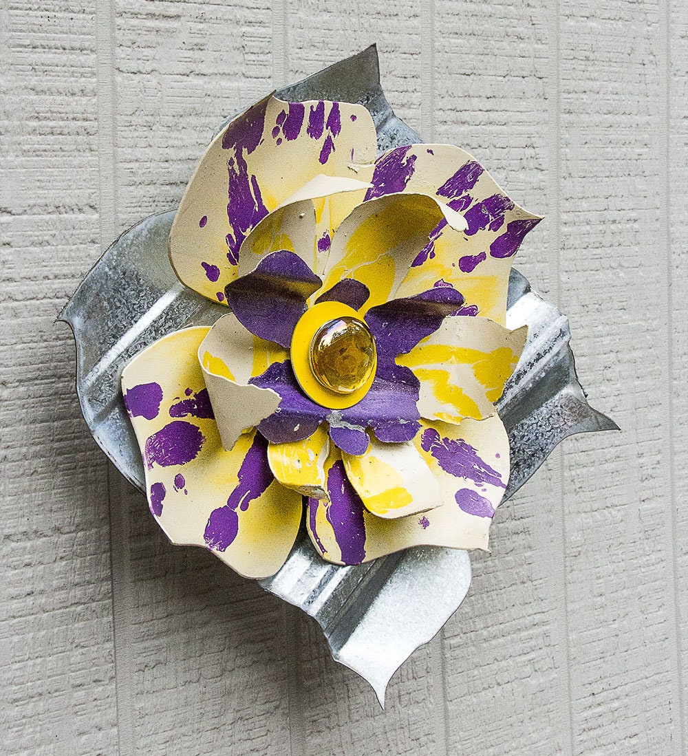 Galvanized Metal Flower. Use as Yard Art or Indooroutdoor Etsy