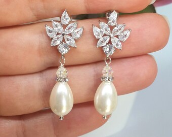 Dangle bridal pearl earrings, wedding earrings, drop pearl earrings, silver bridal earrings, pearl diamond earrings, wedding jewelry