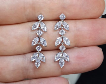 Silver Wedding Earrings for Brides, Simple Crystal Bridal Earrings, Bridal Silver Vine Earrings, Cubic Zirconia Earrings & Bracelet, Dangle