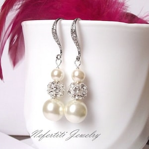 Crystal and pearl bridal earrings, pearl bridesmaid earrings, wedding jewelry, pearl earrings, wedding earrings, pearl rhinestone earrings