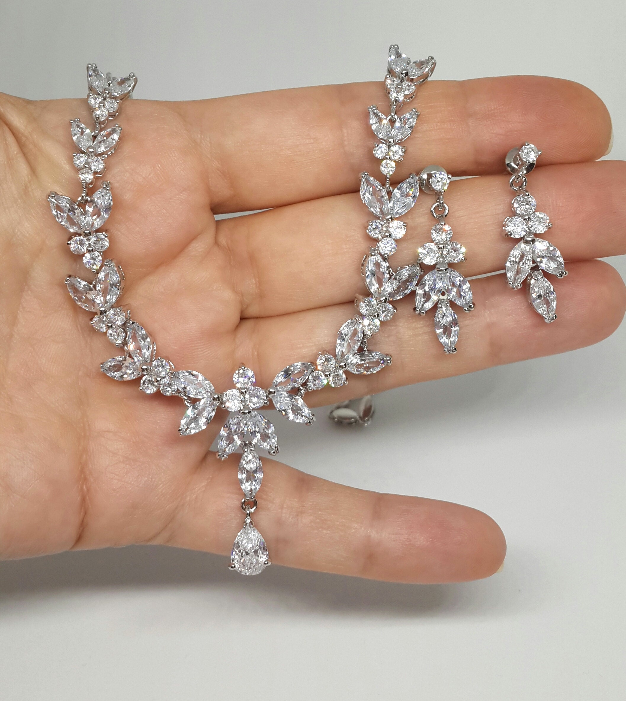 Circle Crystal Silver Bridal Jewelry Set