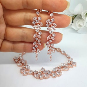 Rose gold wedding jewelry set, for brides, crystal wedding earrings bracelet, rose gold bridal jewelry set, rose gold bridesmaid jewelry set