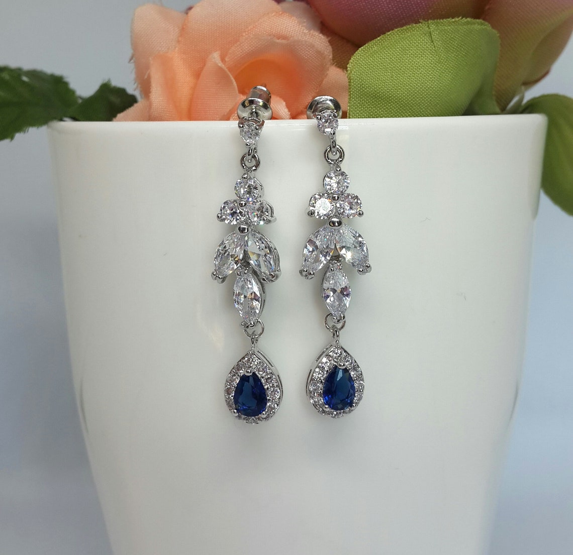 blue sapphire wedding necklace