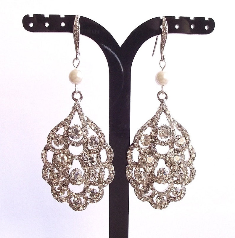 pearl chandelier earrings bridal jewelry rhinestone earring Chandelier wedding earrings silver bridal earrings crystal /& pearl earrings
