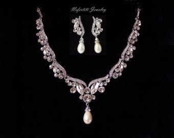 Pearl bridal necklace and earrings, pearl crystal wedding jewelry set, rhinestone & pearl wedding necklace set, silver bridal jewelry set