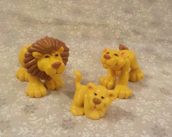 Fisher Price Lion King Family Figures-1995 - Pre-owned