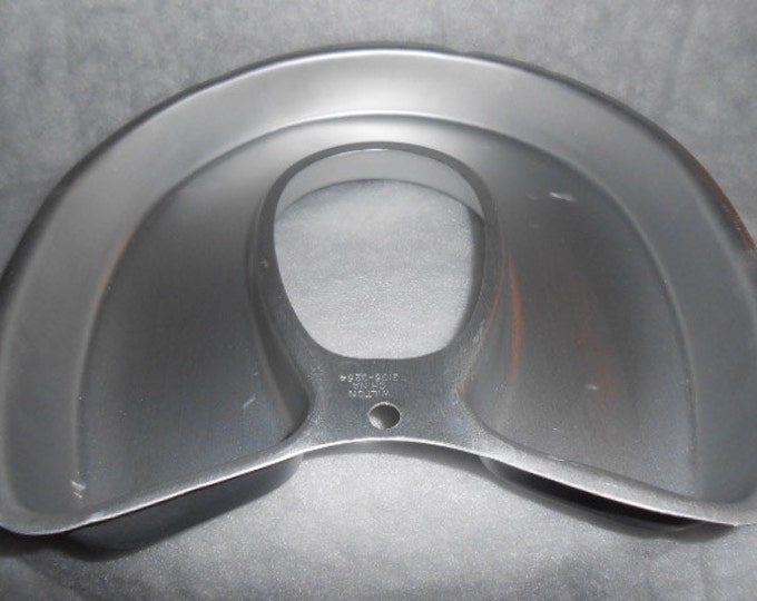 Wilton Horseshoe Cake Pan Etsy
